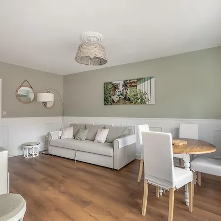 T2 Neuf 2 Mn Avec Terrasse Et Parking Prive