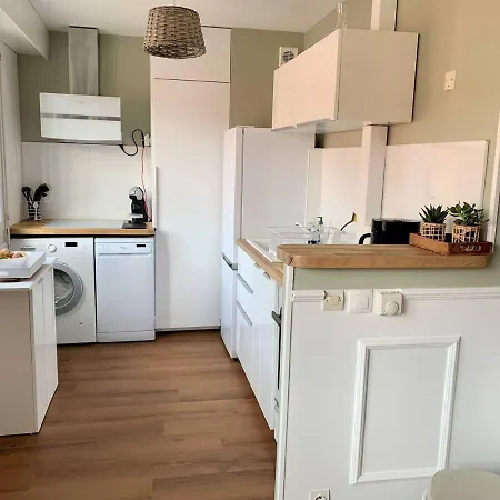 T2 Neuf 2 Mn Avec Terrasse Et Parking Prive Αρασόν